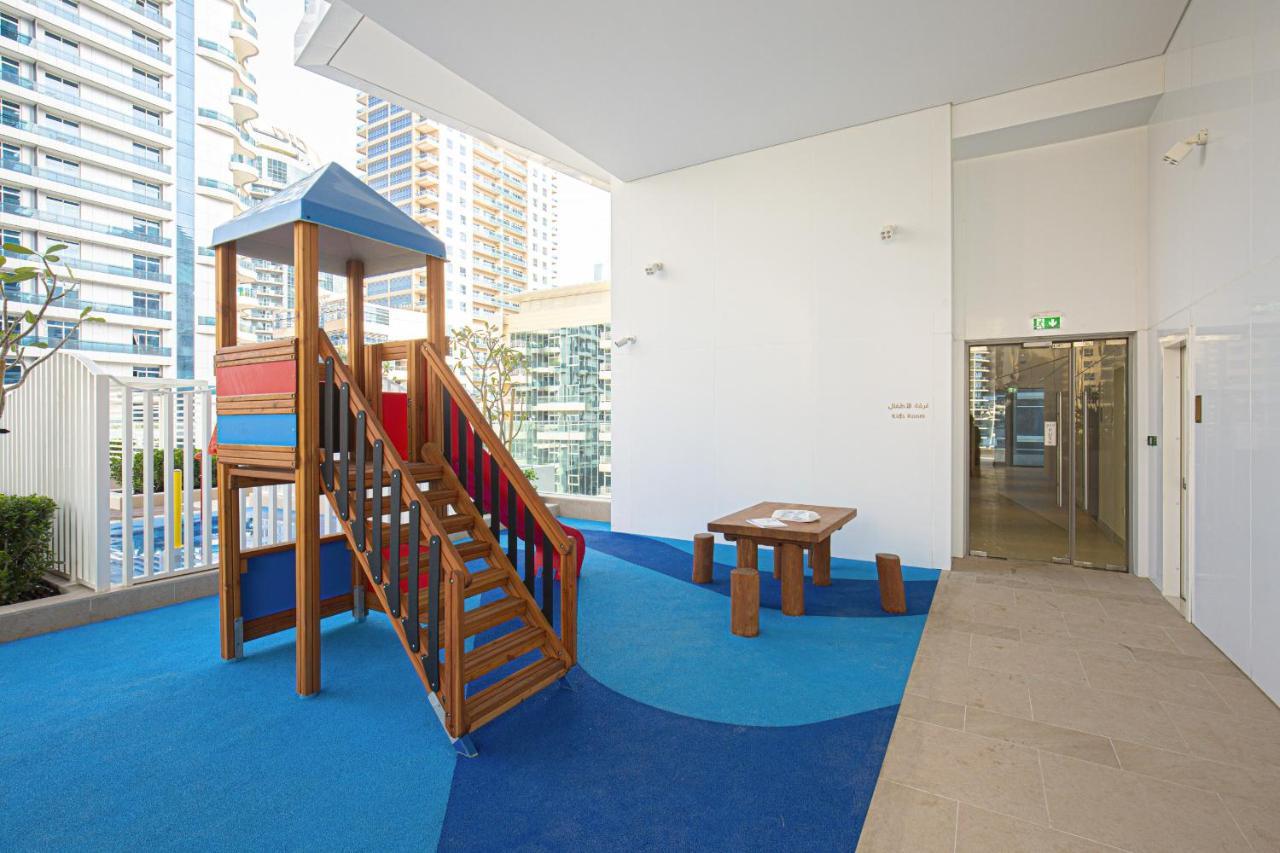 Stunning Views Elegant 5 Star Luxury 1br Marina Apartment *