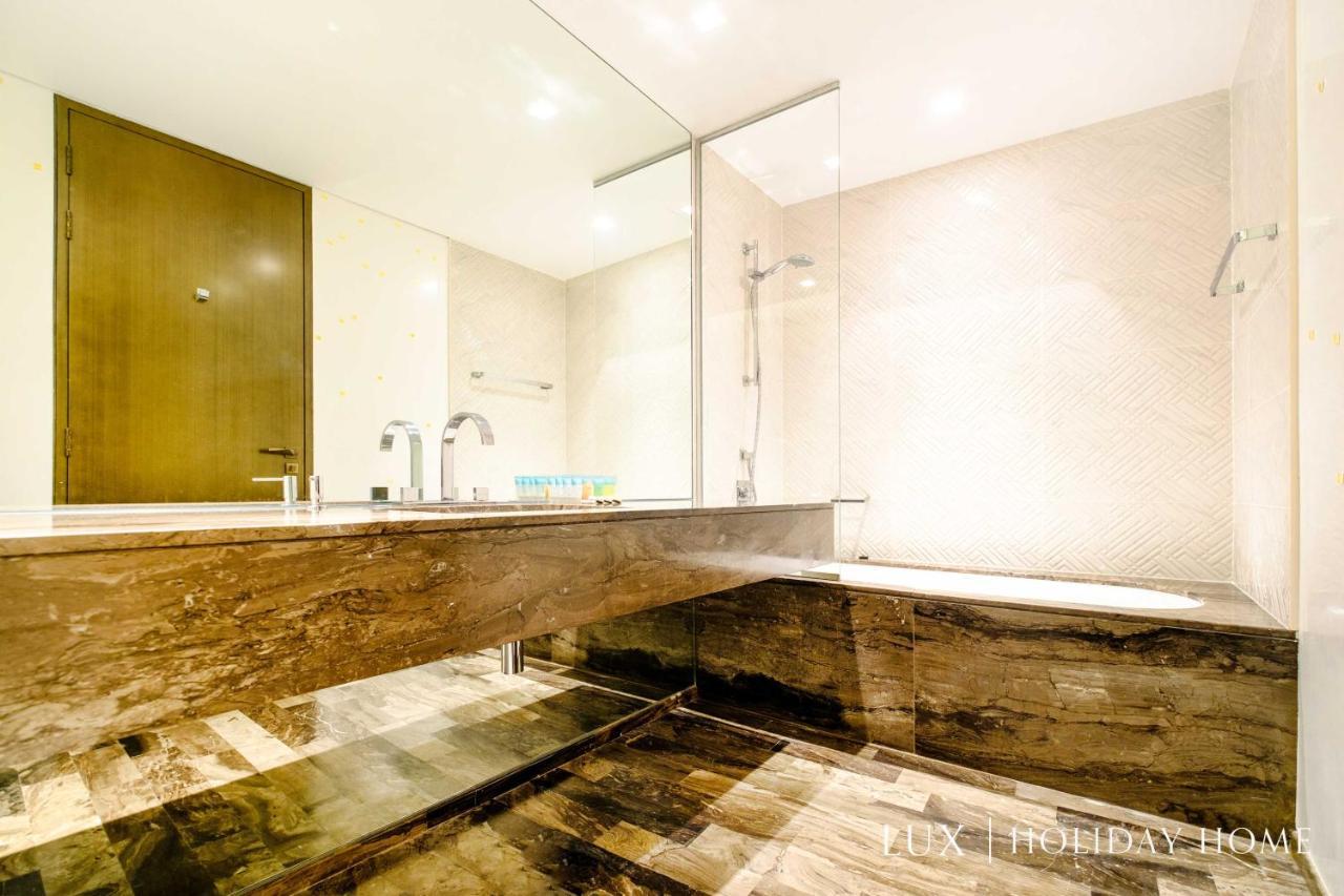 Lux - Lavish With Full Palm Jumeirah View 2 Apartment