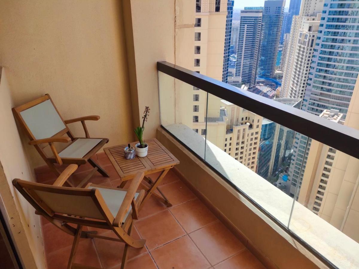 Lunar Cozy - Jbr