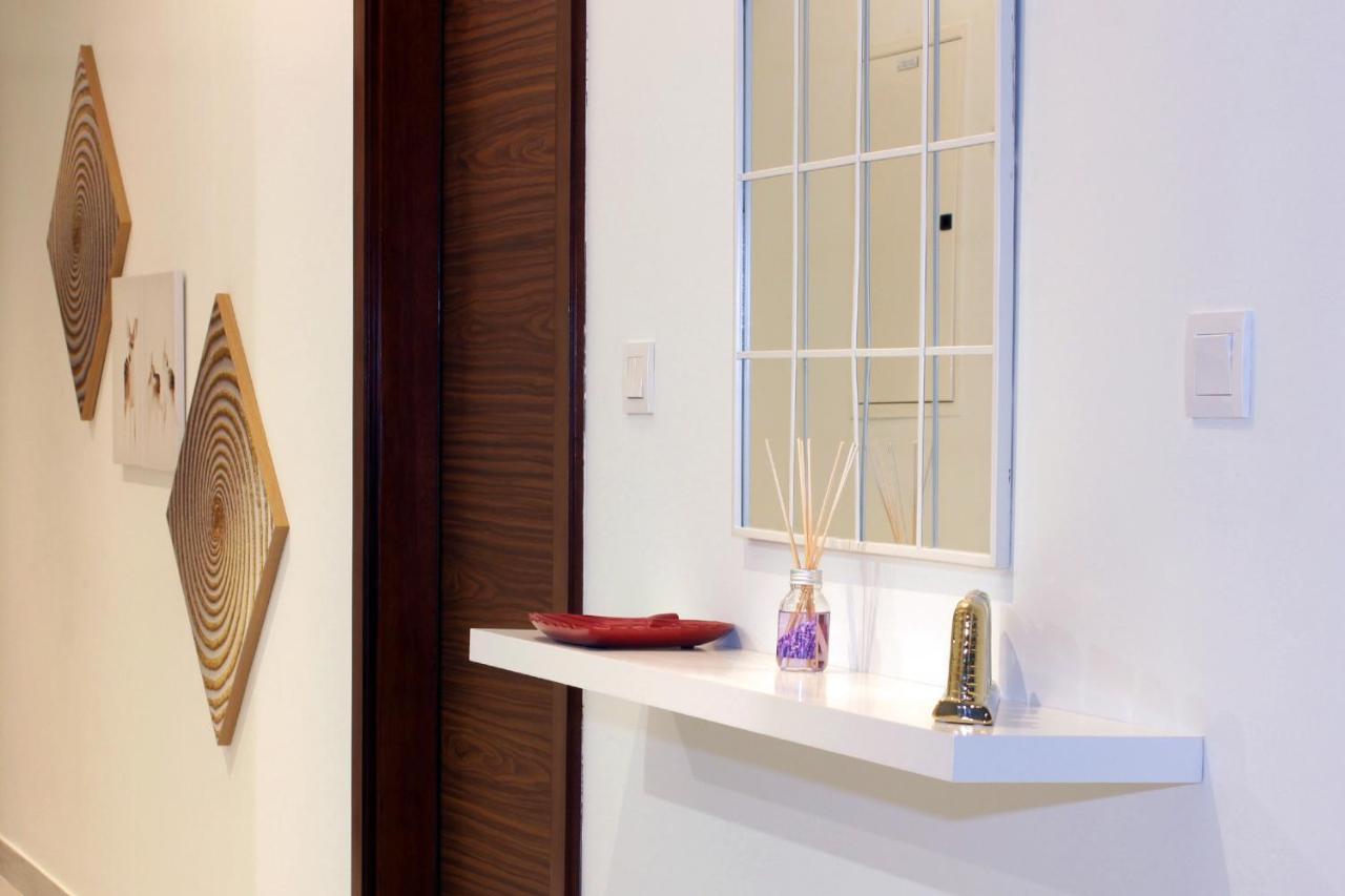 Apartment Luxury Staycation - Park Gate Residences - Lush Green Garden Of Zabeel Park Dubai