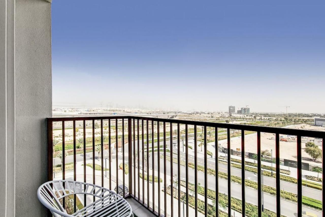 Collective 2 Tower A Hills - Chic One Bedroom