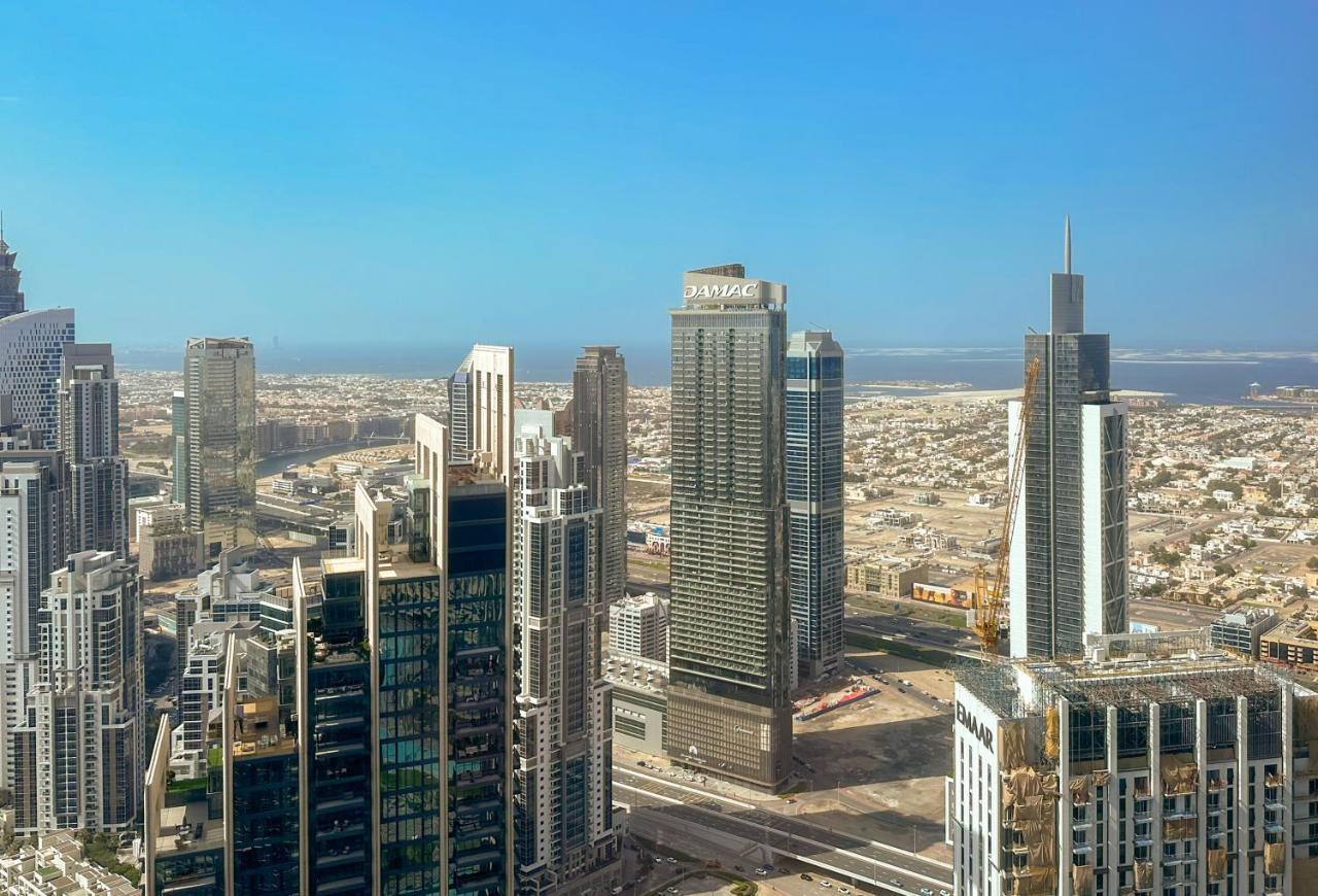Eden's Homes & - Opera Grand Apartment