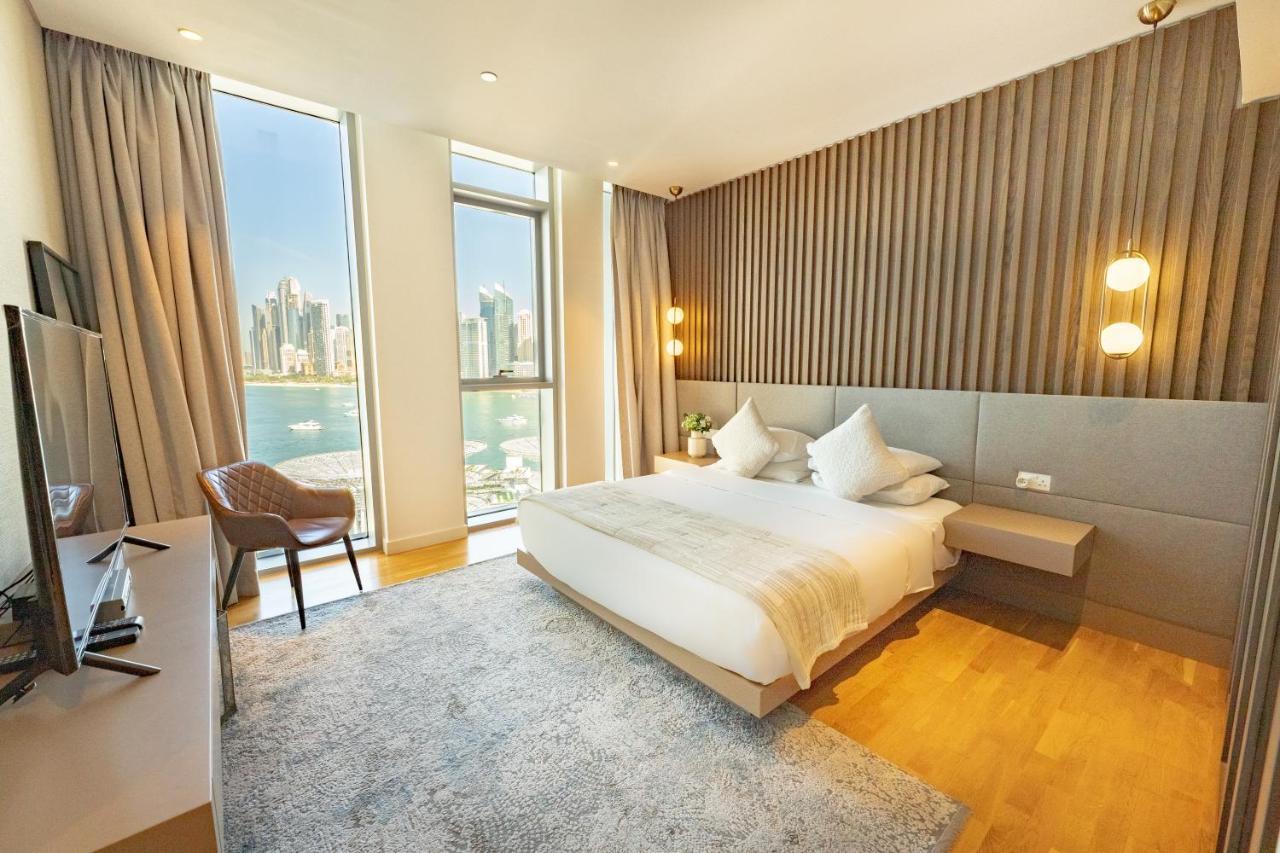 Fam Living Bluewaters - Island Living - Ain Dubai & Sea View Apartment
