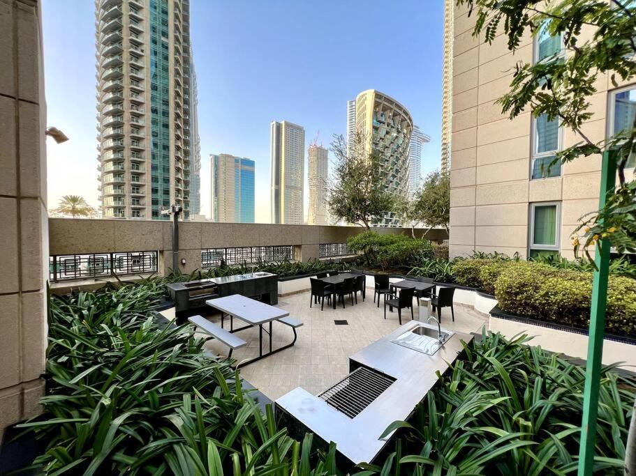 In Downtown Dubai, 3min Walk To Burj Khalifa & Mall * Dubai