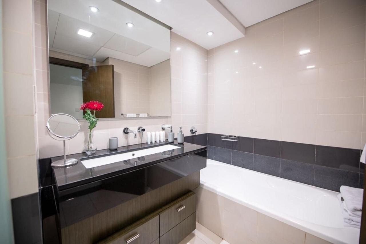 Oskena -the Lofts Boulevard Downtown *