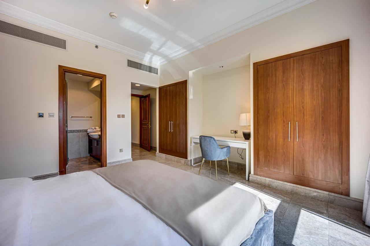 Apartment South & North Palm Jumeirah Dubai
