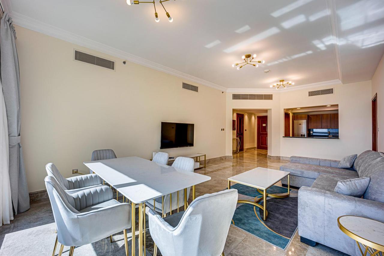 South & North Palm Jumeirah Daire *