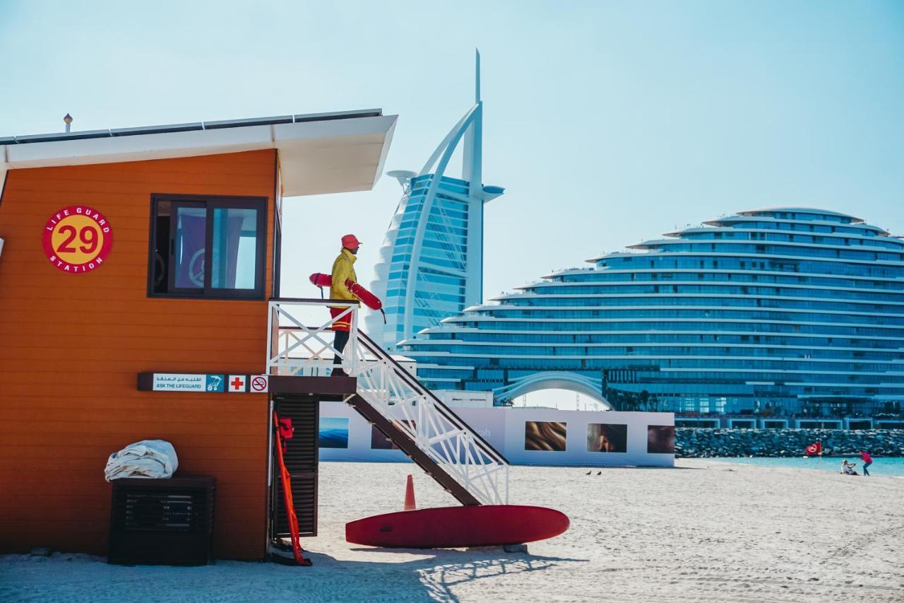 Iconic Views With Balcony Close To The * Dubai
