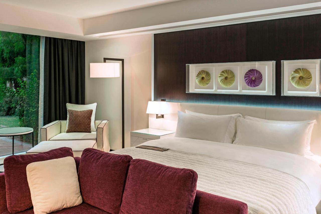 Hotel Le Meridien & Conference Centre 5*