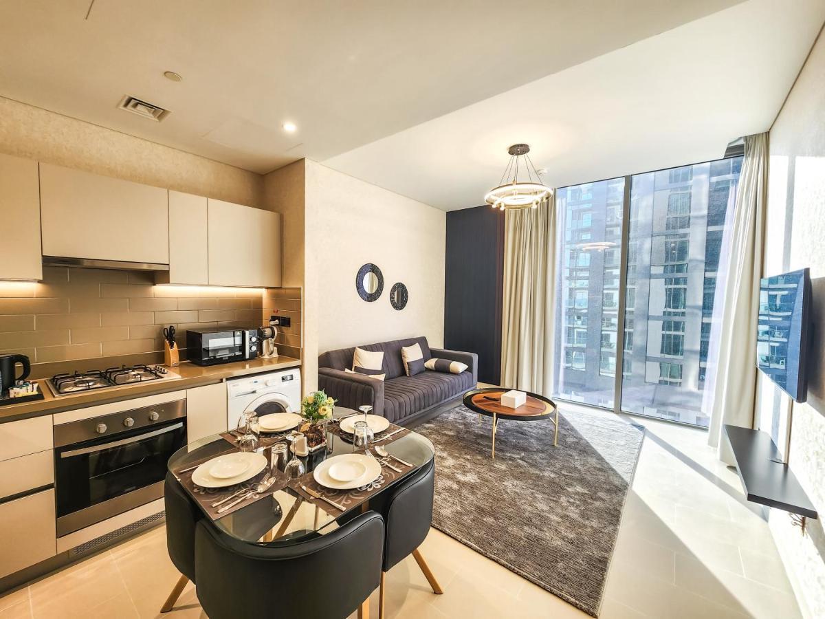 By Latinem Luxury 1br Cv A2011 Near Burj Khalifa Apartment Dubai