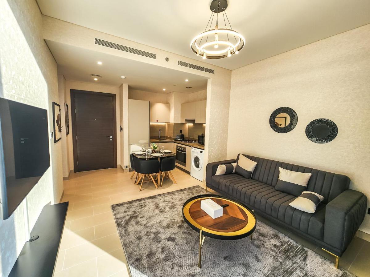 By Latinem Luxury 1br Cv A2011 Near Burj Khalifa
