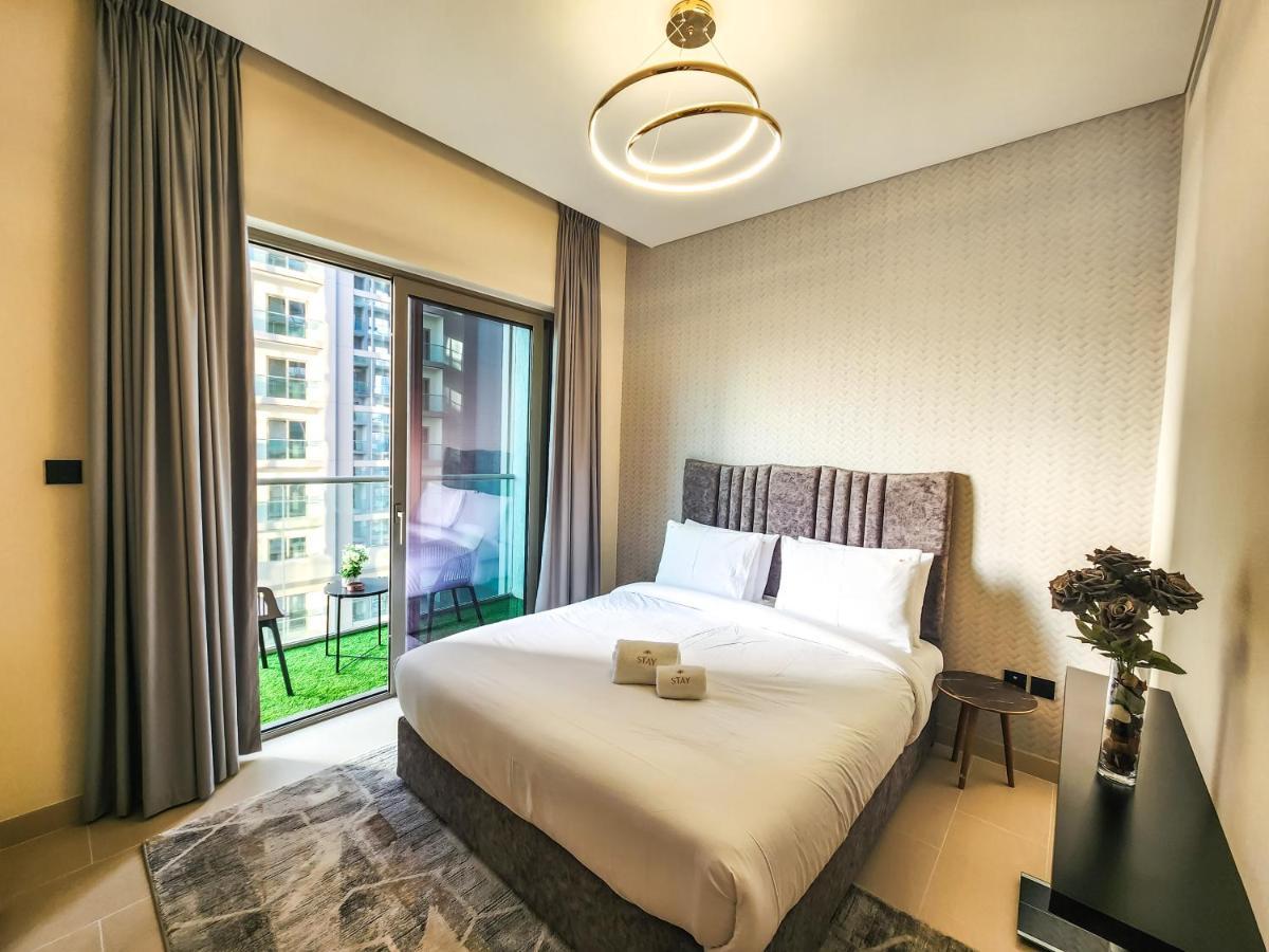 By Latinem Luxury 1br Cv A2011 Near Burj Khalifa *