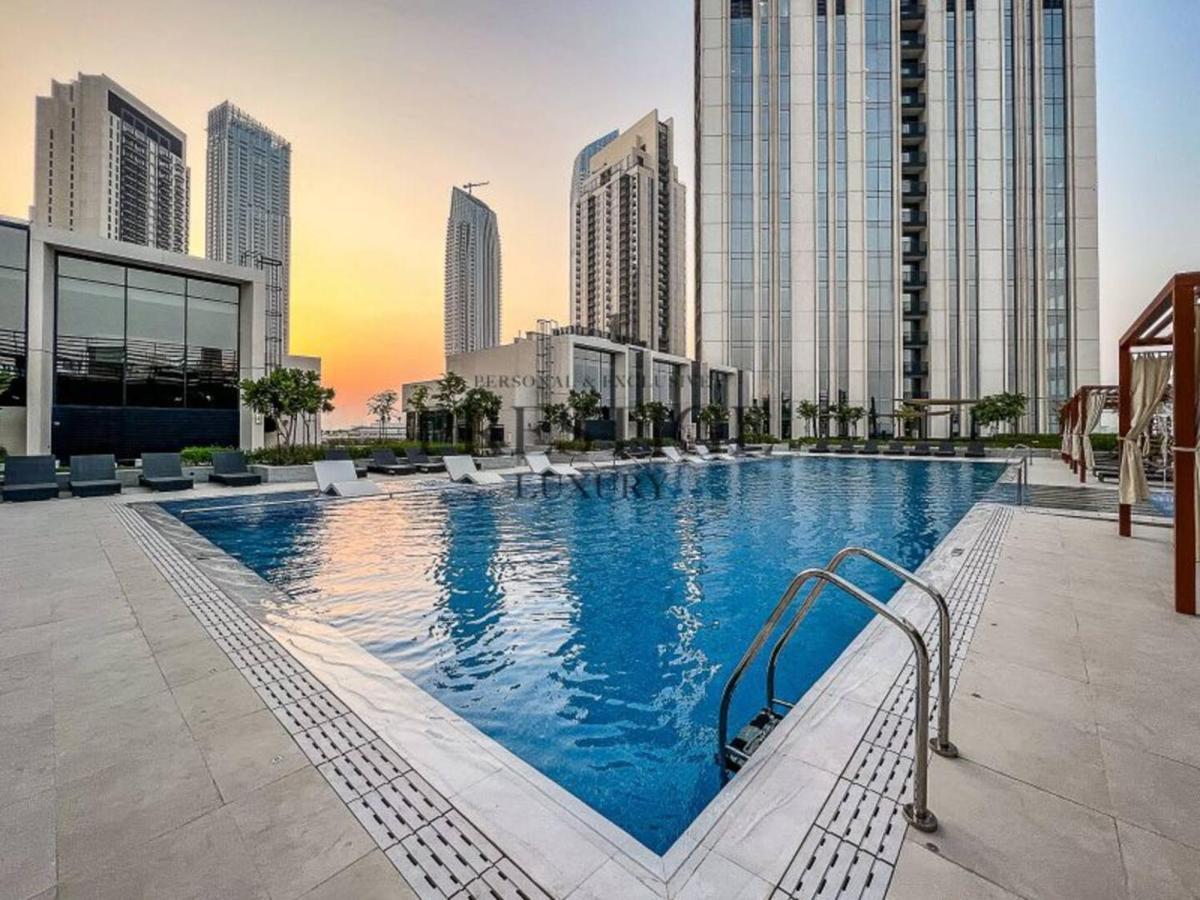 Luxury - Harbour Tower Gate 1
