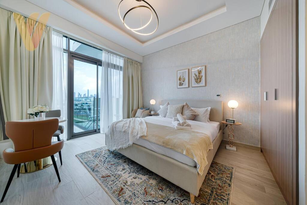 Venduras - Skyline View Farhad Azizi Al Jaddaf Dubai
