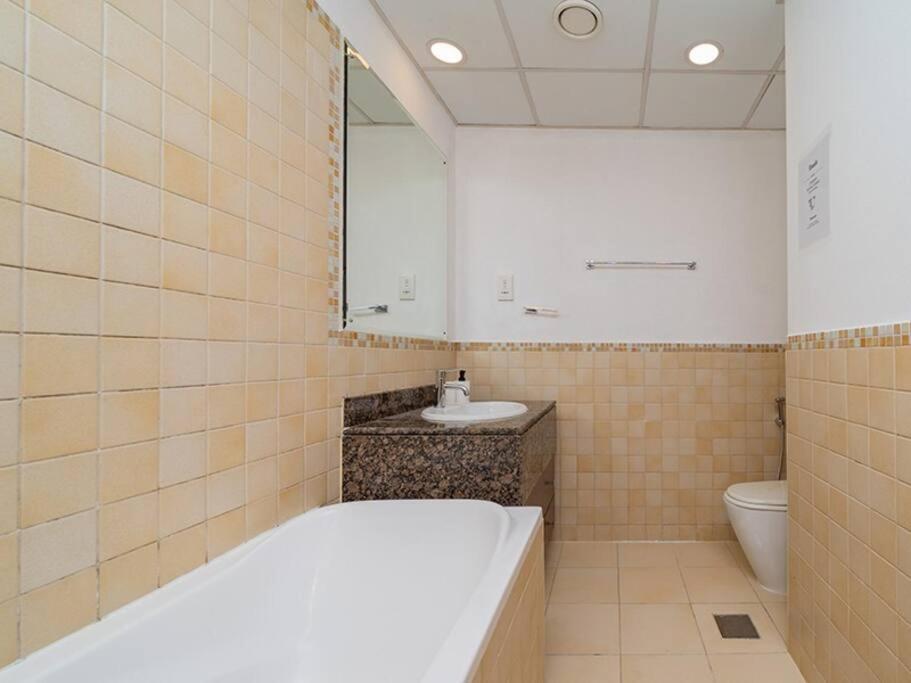 Luxury 3br Jbr - Rimal Apartment *