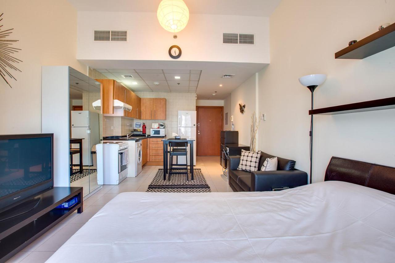 Apartment Beautiful On 10 Floor Of Marina View Tower Dubai