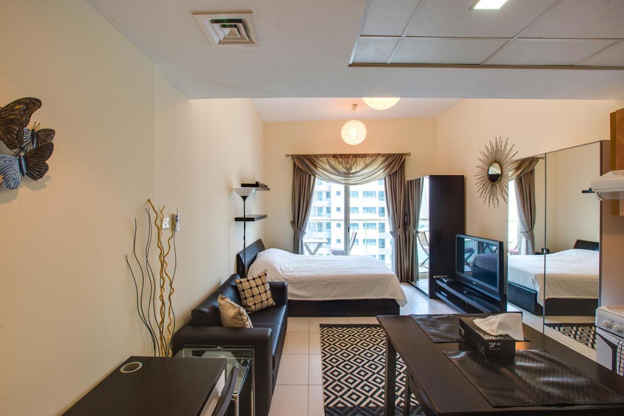 Beautiful On 10 Floor Of Marina View Tower * Dubai