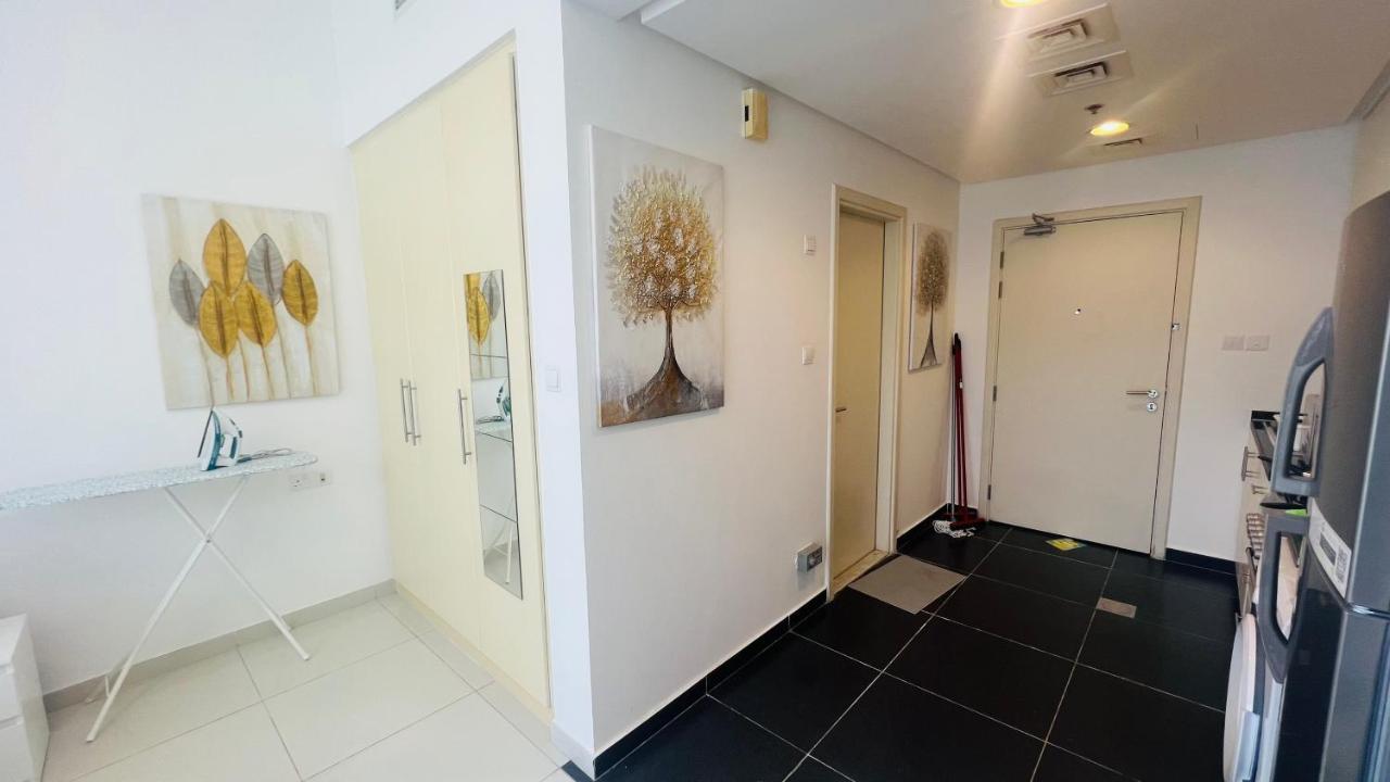 Newly Furnished Bright And Cozy - Damac Hills