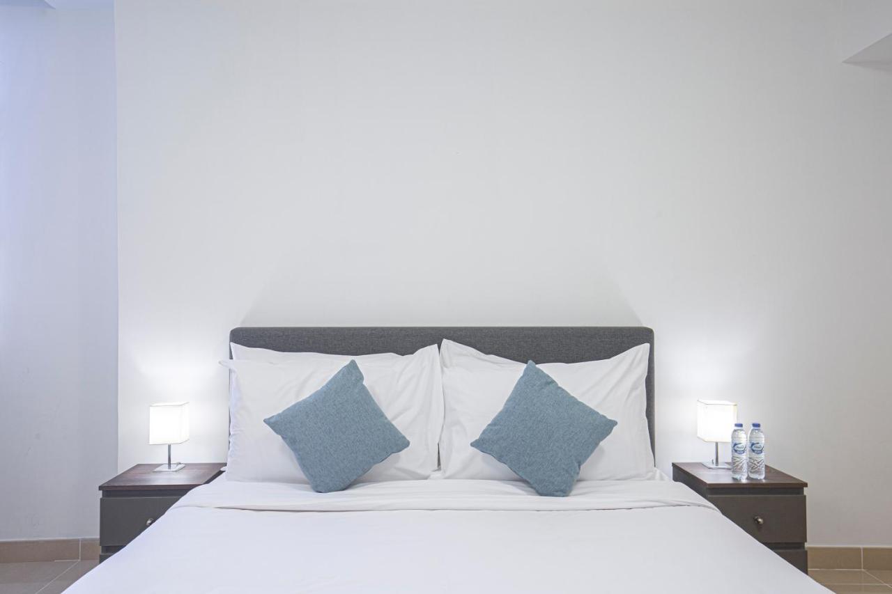 Apartment Homes By Al Ghurair - Al Ghurair Centre - *