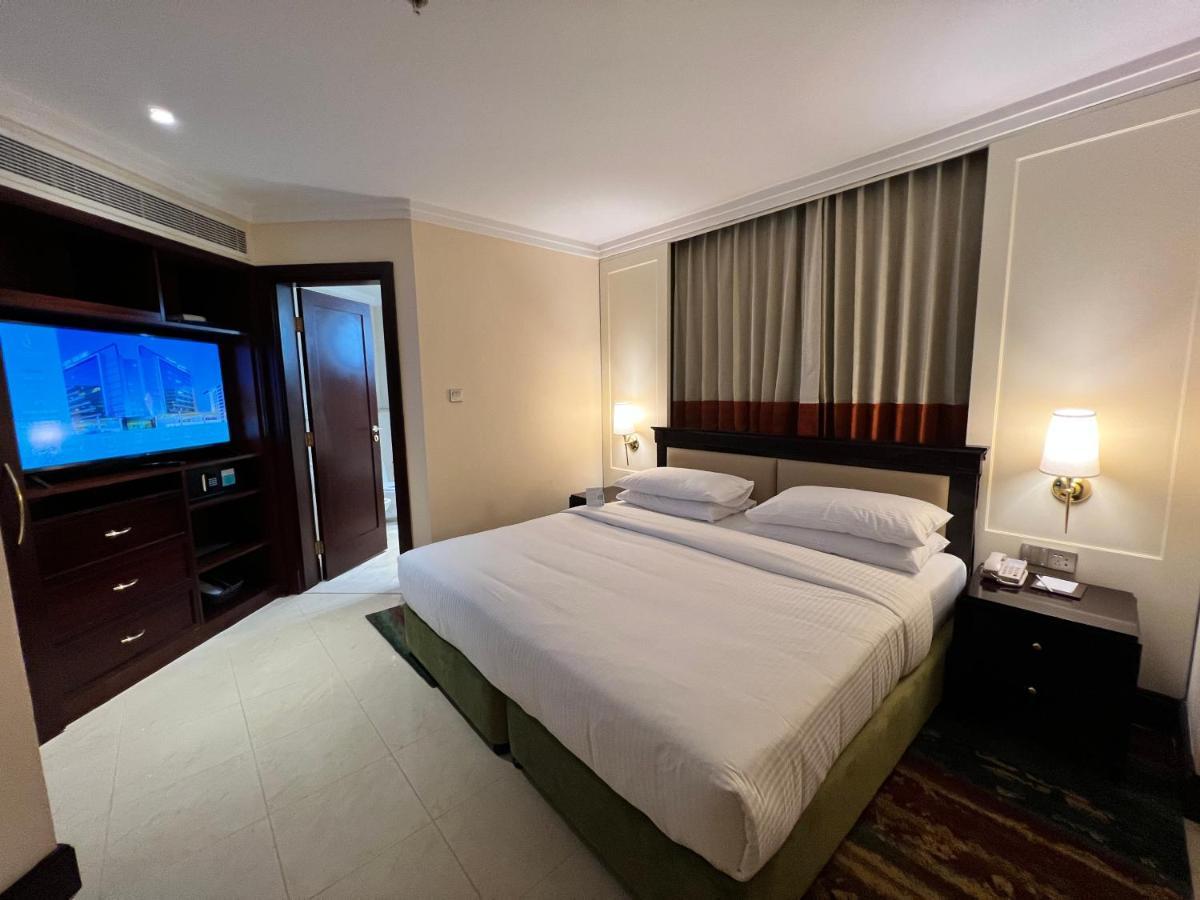 Aparthotel City Seasons