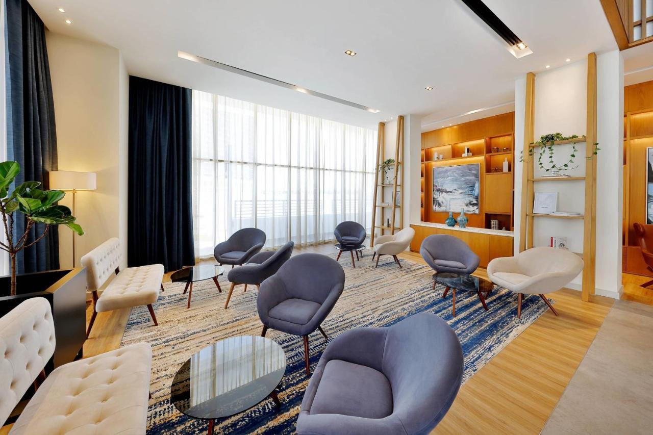 Hotel By Marriott Al Jaddaf 4*