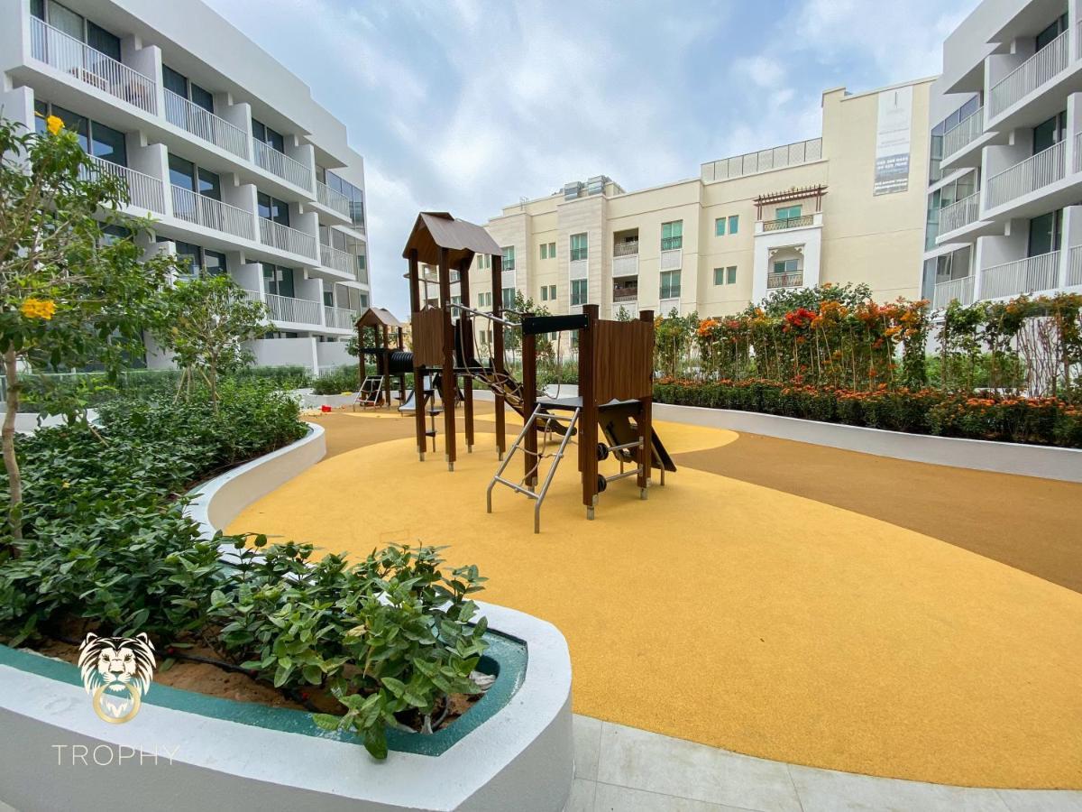 Apartment Stylish In Jvc With Contemporary Dubai