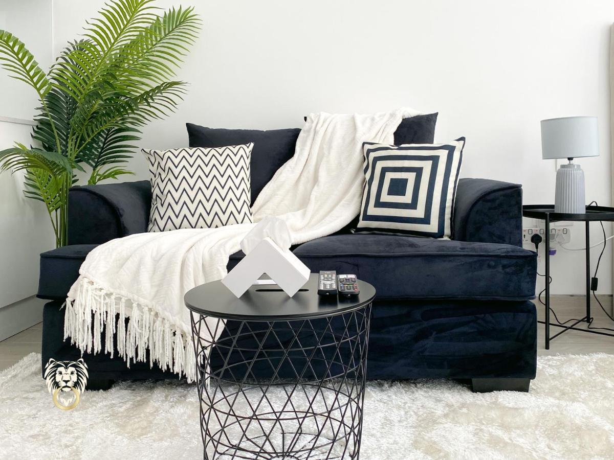 Stylish In Jvc With Contemporary Dubai