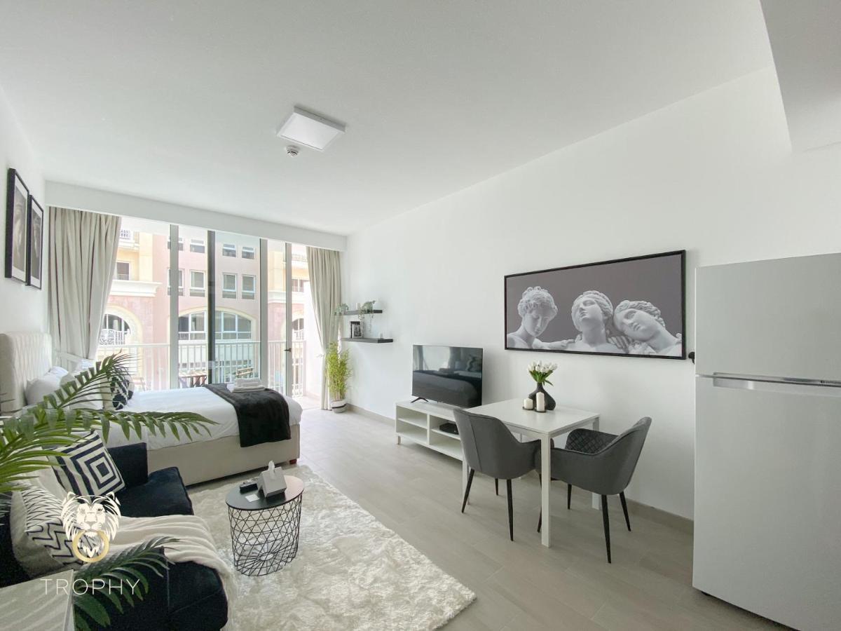 Stylish In Jvc With Contemporary Apartment Dubai