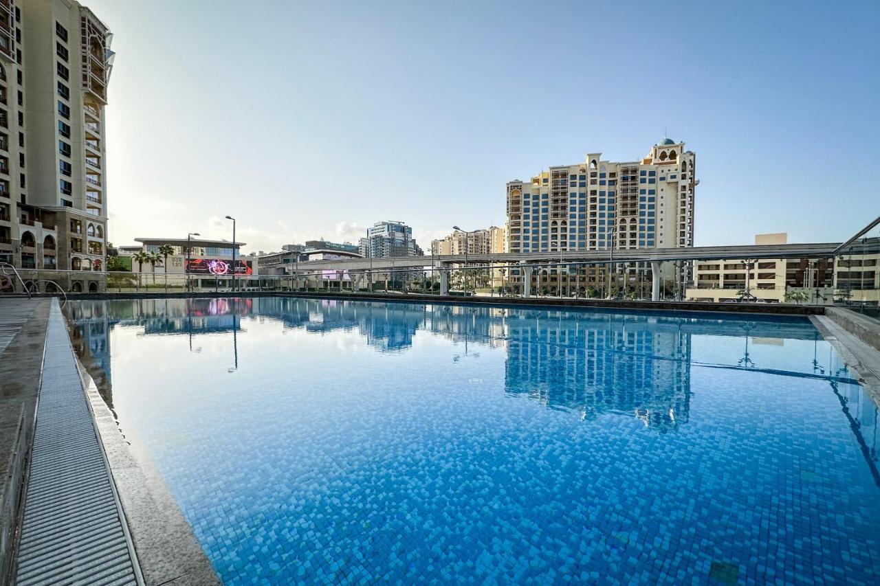 Sunny Palm Views Studio Dubai