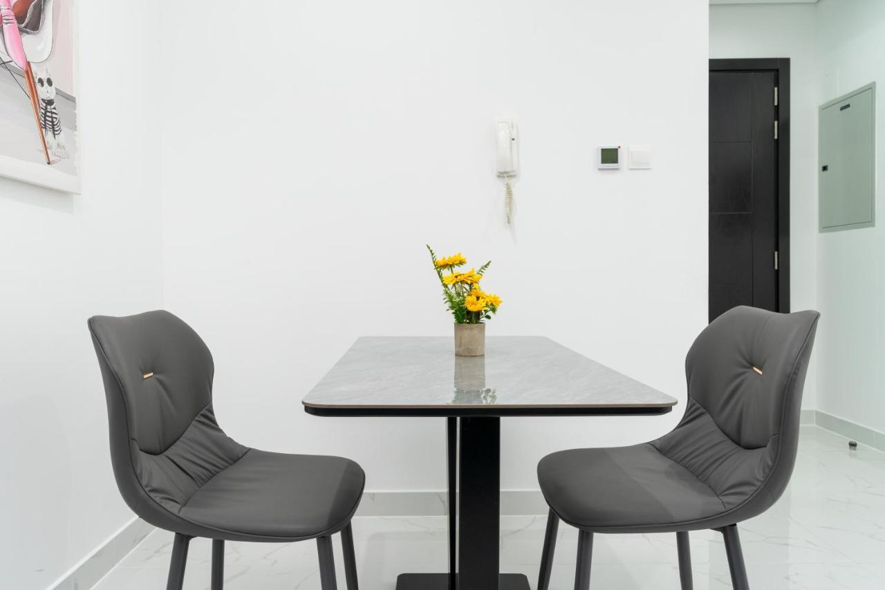 Apartment Second