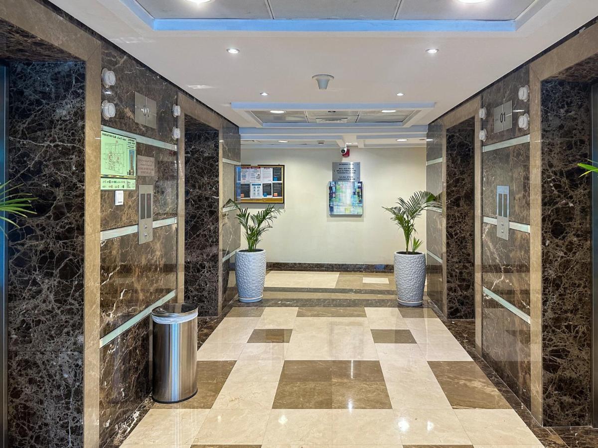 Higuests - Lake-view Studio In Vibrant Area In Jlt