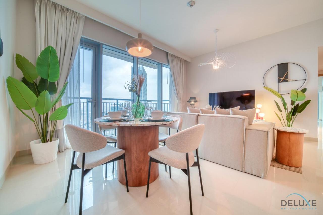 Apartment Tropical 2br At Harbour Views Tower 1 By Deluxe Homes