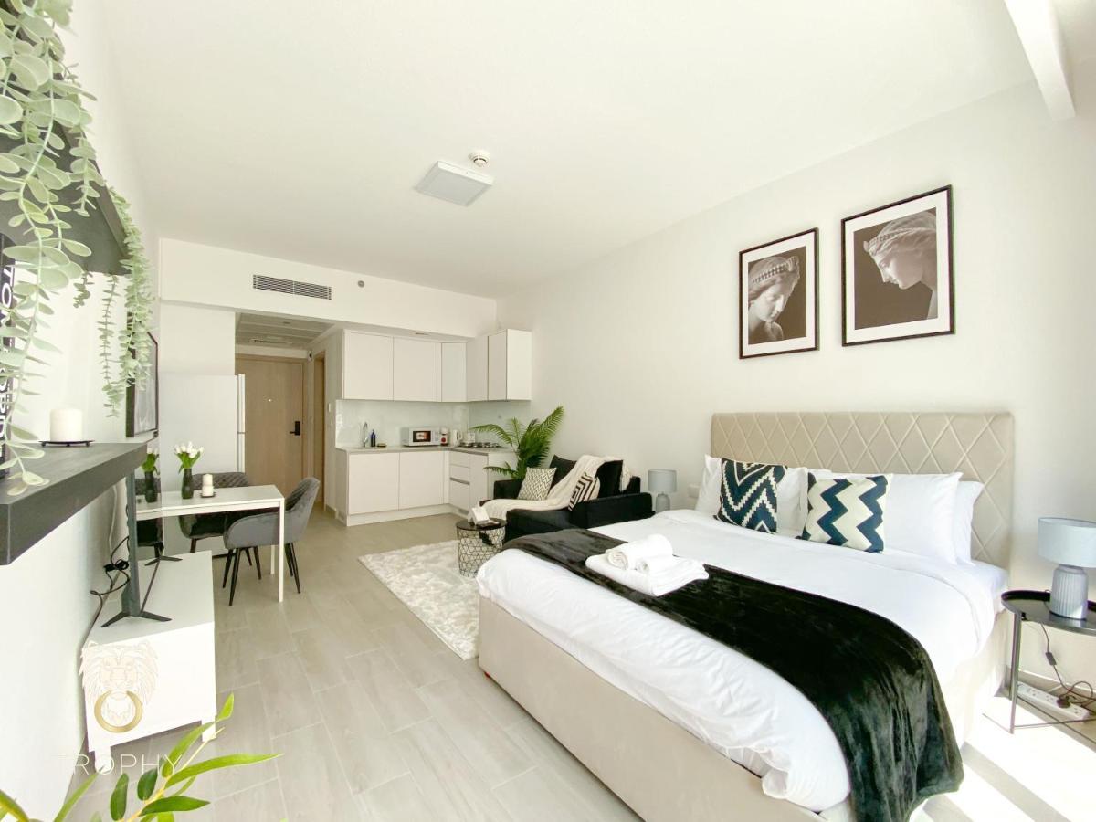 Stylish In Jvc With Contemporary *
