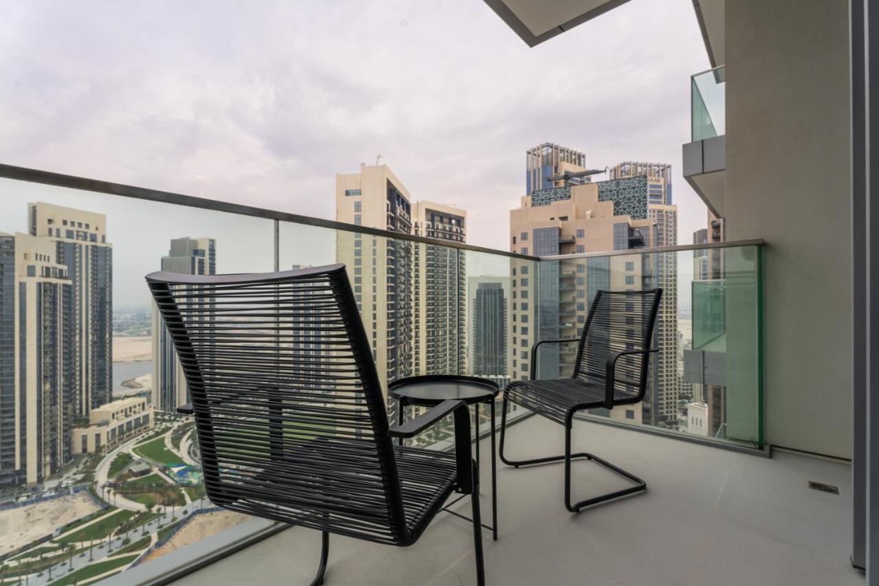 Apartment Elegant Luxury With Stunning Views In Creek Harbour Dubai