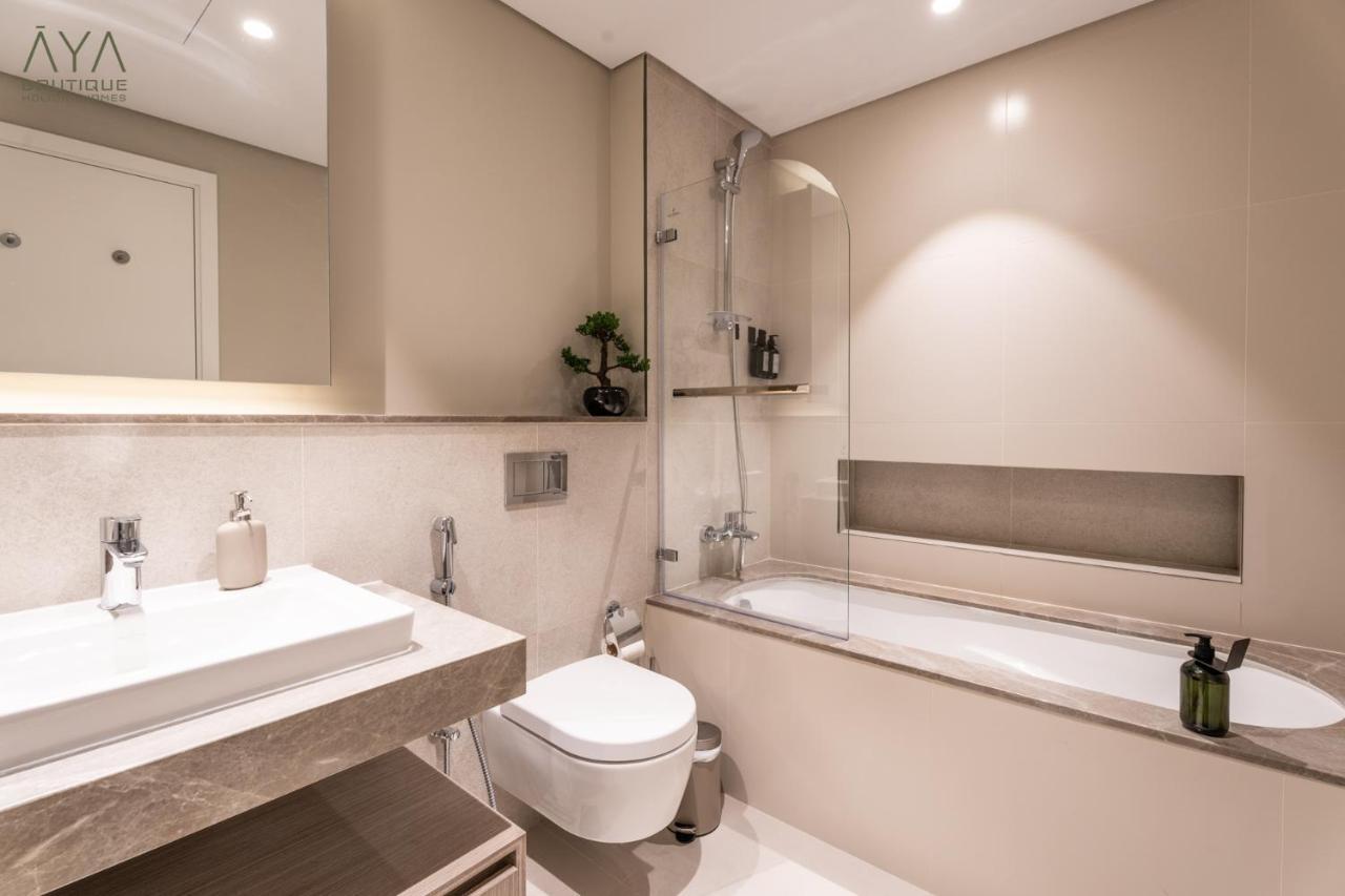 Elegant Luxury With Stunning Views In Creek Harbour Apartment