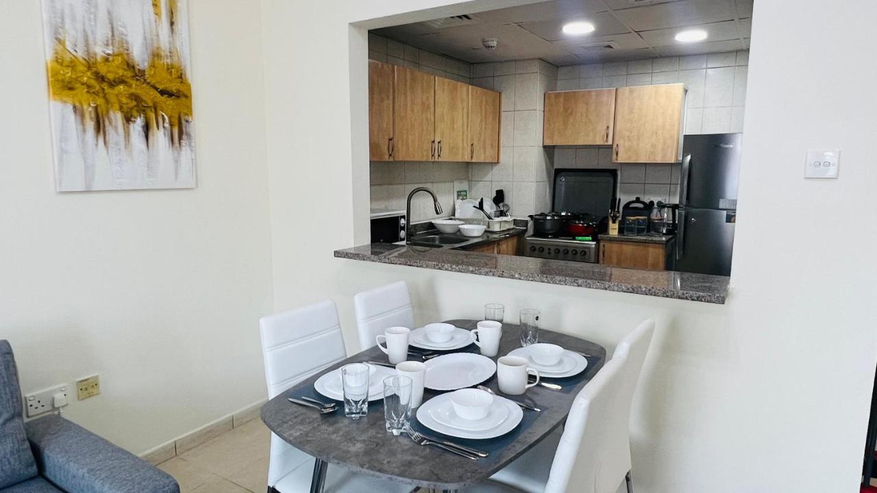 Apartment Newly Furnished Cozy One Bed 2 Bathroom View