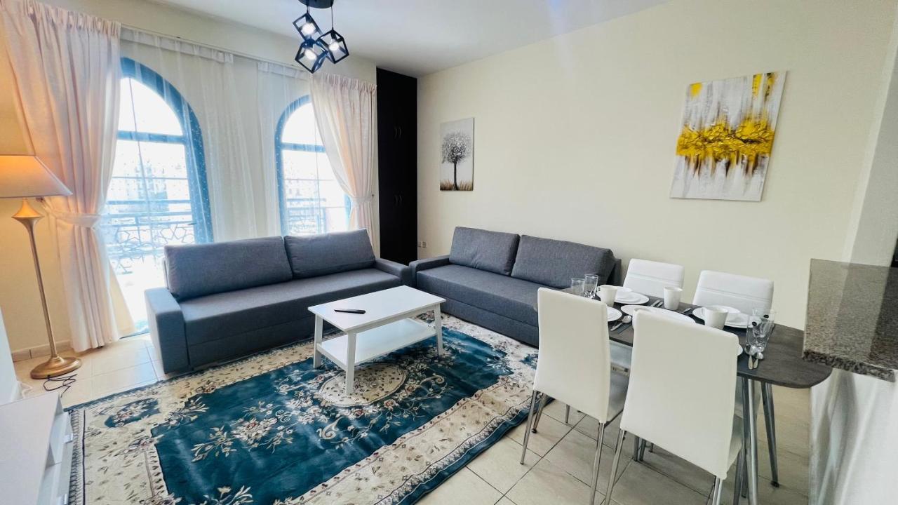 Apartment Newly Furnished Cozy One Bed 2 Bathroom View