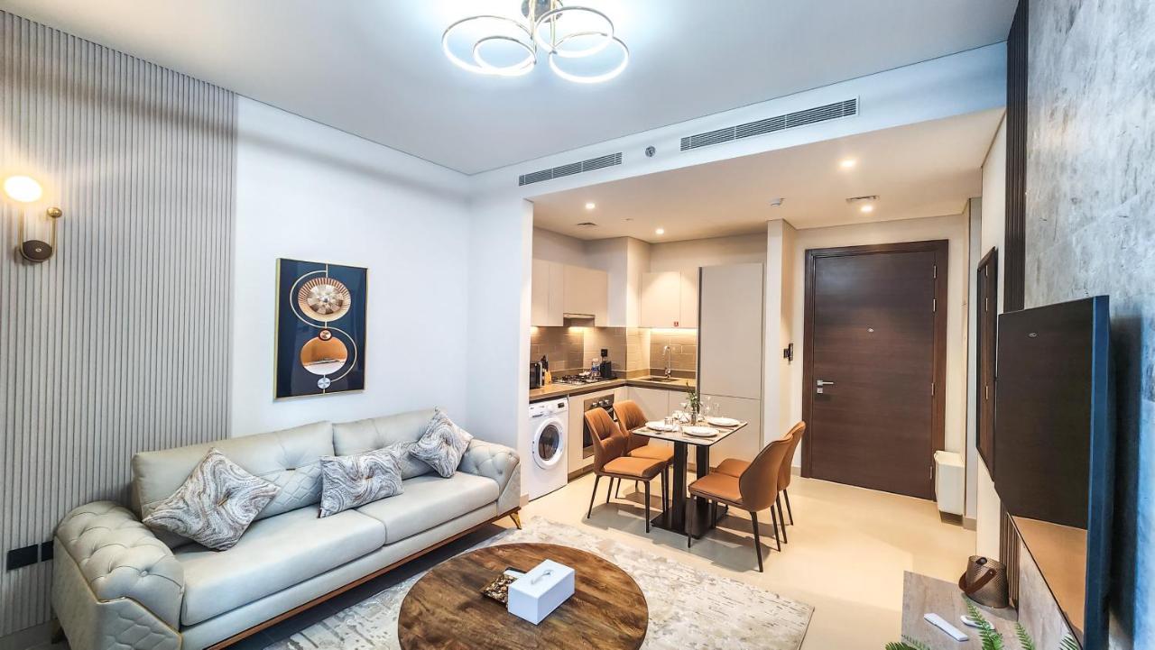 By Latinem Luxury 1br Cv B905 Near Burj Khalifa * Dubai