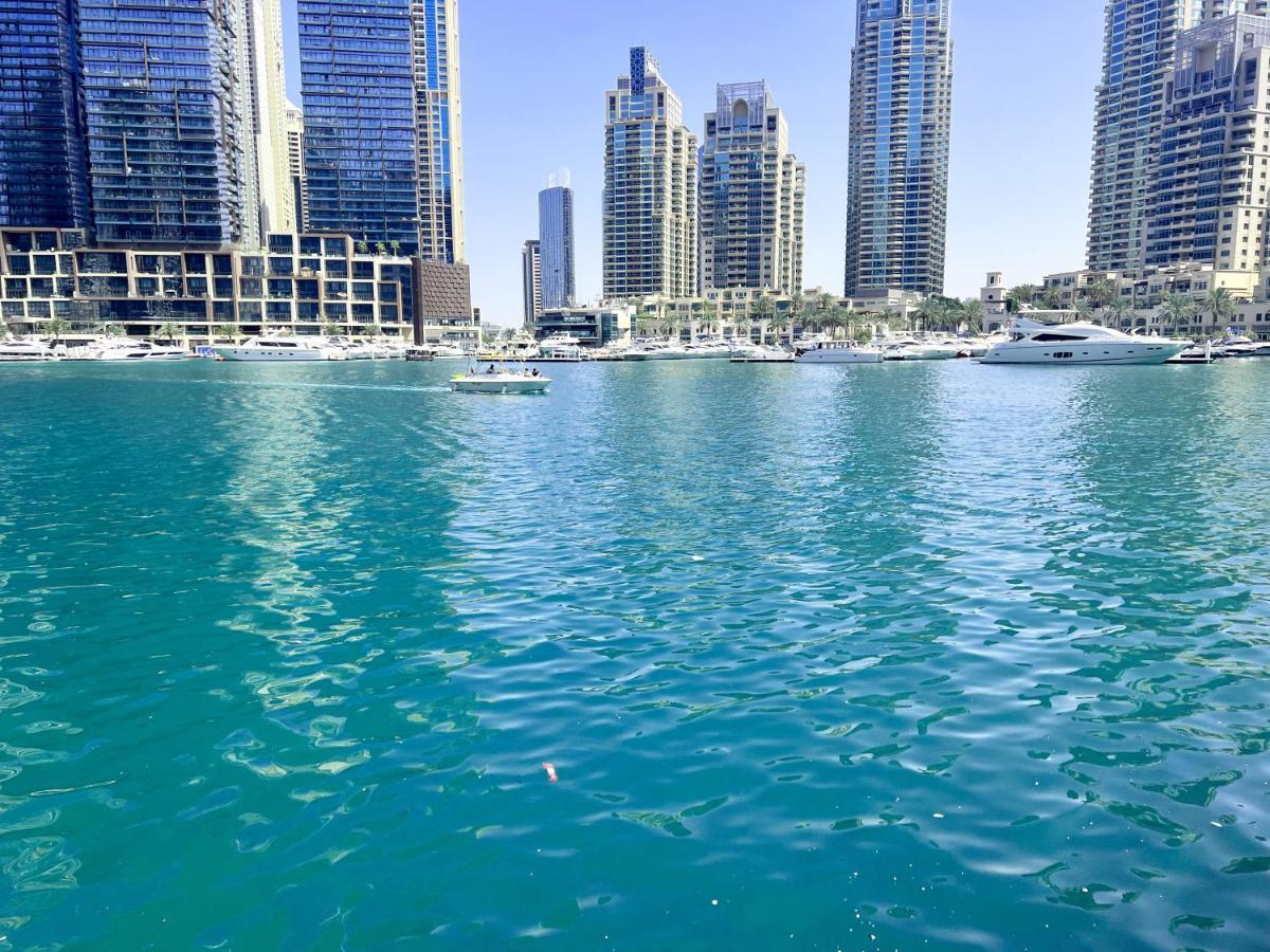 Newly Renovated Marina & Sea View Family Dubai