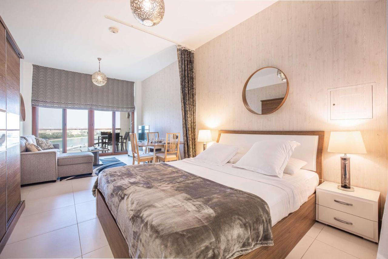 Deluxe In Palm Views East At Palm Jumeirah By Pk Holidays *