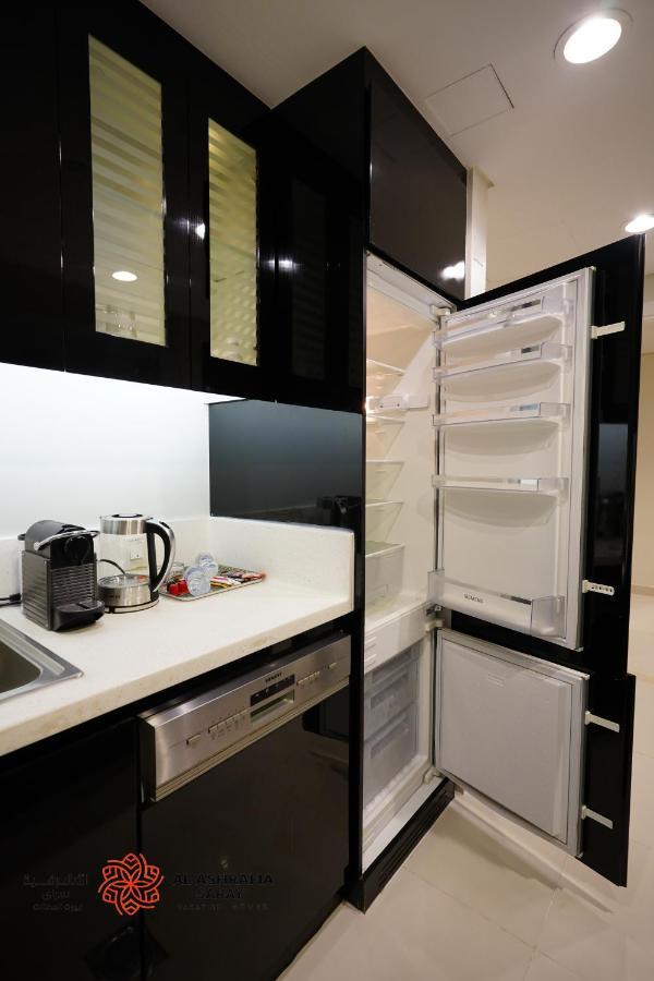 Al Ashrafia Saray Marvelous 1 Bedroom - Damac Maison - Canal View Apartment *