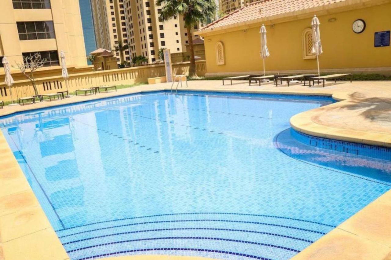 Charming Spacious In The Heart Of Jbr By Sweet Homes Casa de férias *
