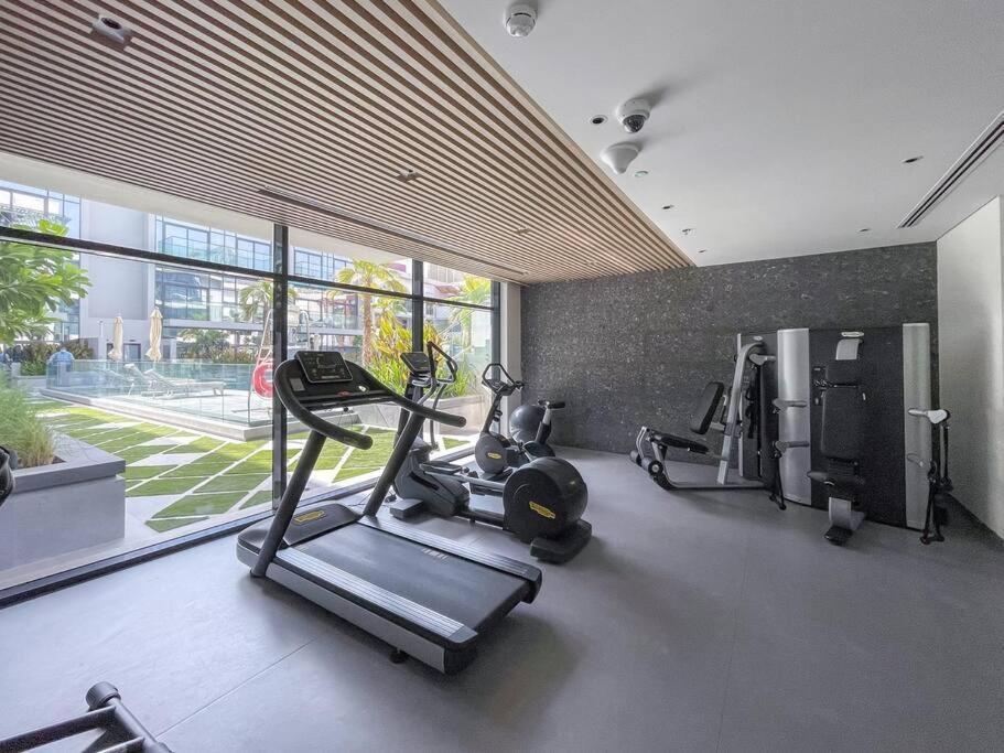 Apartment Eclectic With Terrace In Oxford Blvd Jvc Dubai
