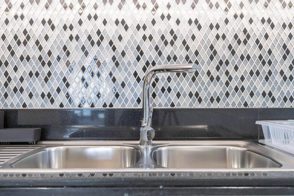 La Dolce By Suiteable Interiors Apartment *