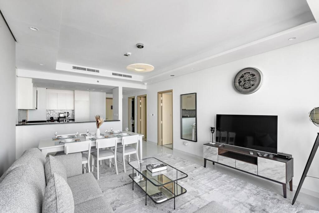 Stonetree - Paramount Tower Hotel&residences 3 Bedroom - Sea View And Infinity Pool Apartment *