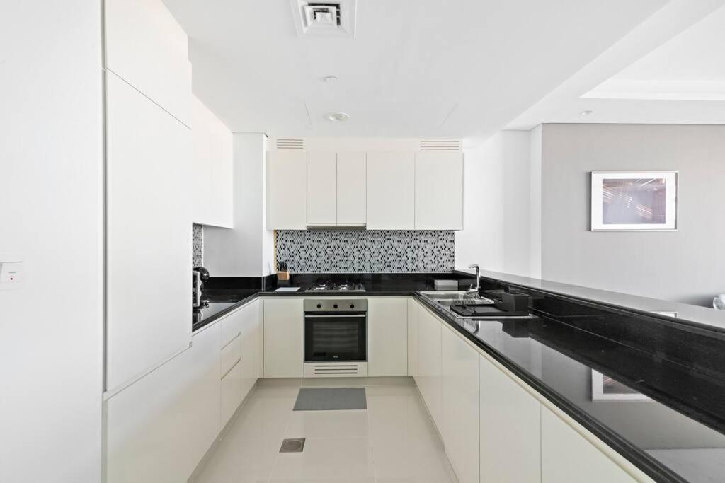 Stonetree - Paramount Tower Hotel&residences 2 Bedroom - Amazing View