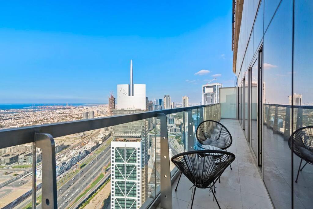 Stonetree - Paramount Tower Hotel&residences 2 Bedroom - Amazing View Apartment