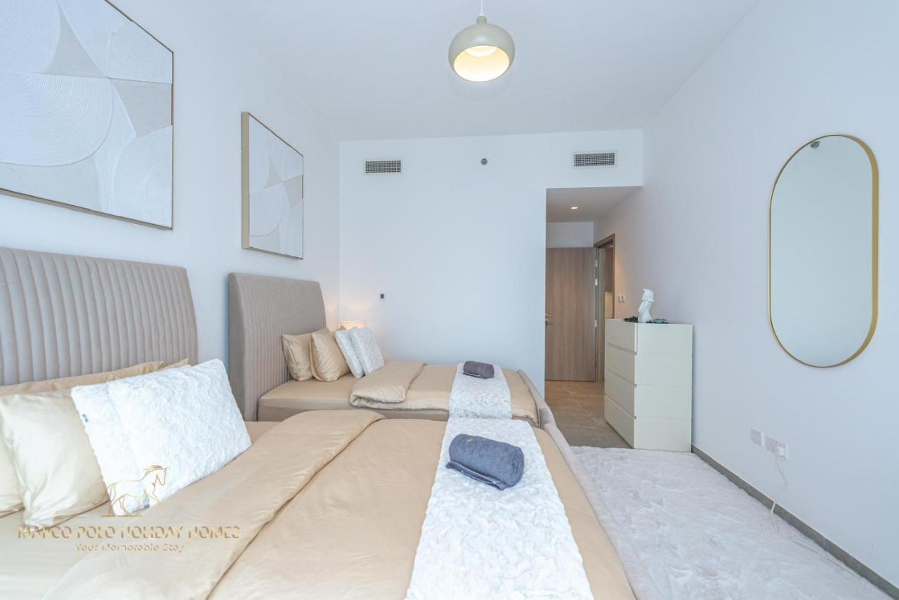Apartamento Marco Polo - Stunning 2 Bedroom With Marina Views, Huge Pool & Gym Dubai