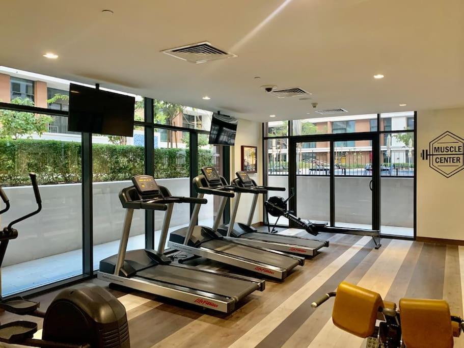 Apartment Enjoy A Modern And Trendy Apartment In The Heart Of Dubai Dubai