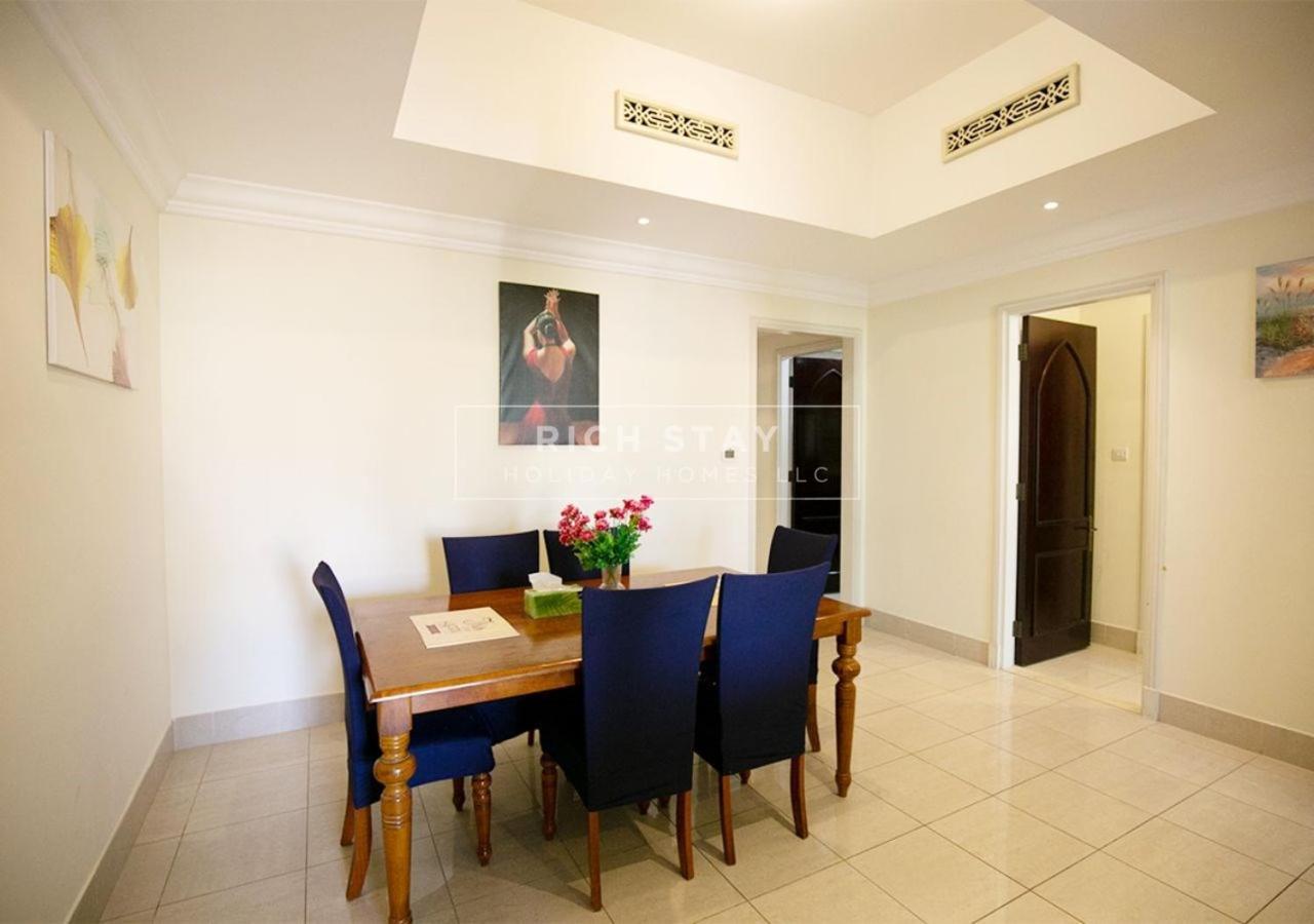 Incredible 2br Apartment, Downtown With Burj & Mall View By Rich * Dubai